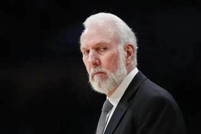 玩法-众目睽睽下玩起川剧变脸 波波被驱逐是有意之举?