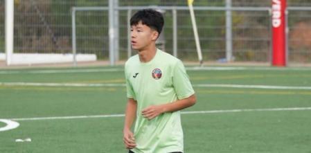 规则-世体：巴萨签下15岁哈萨克斯坦小将门迪卡诺夫