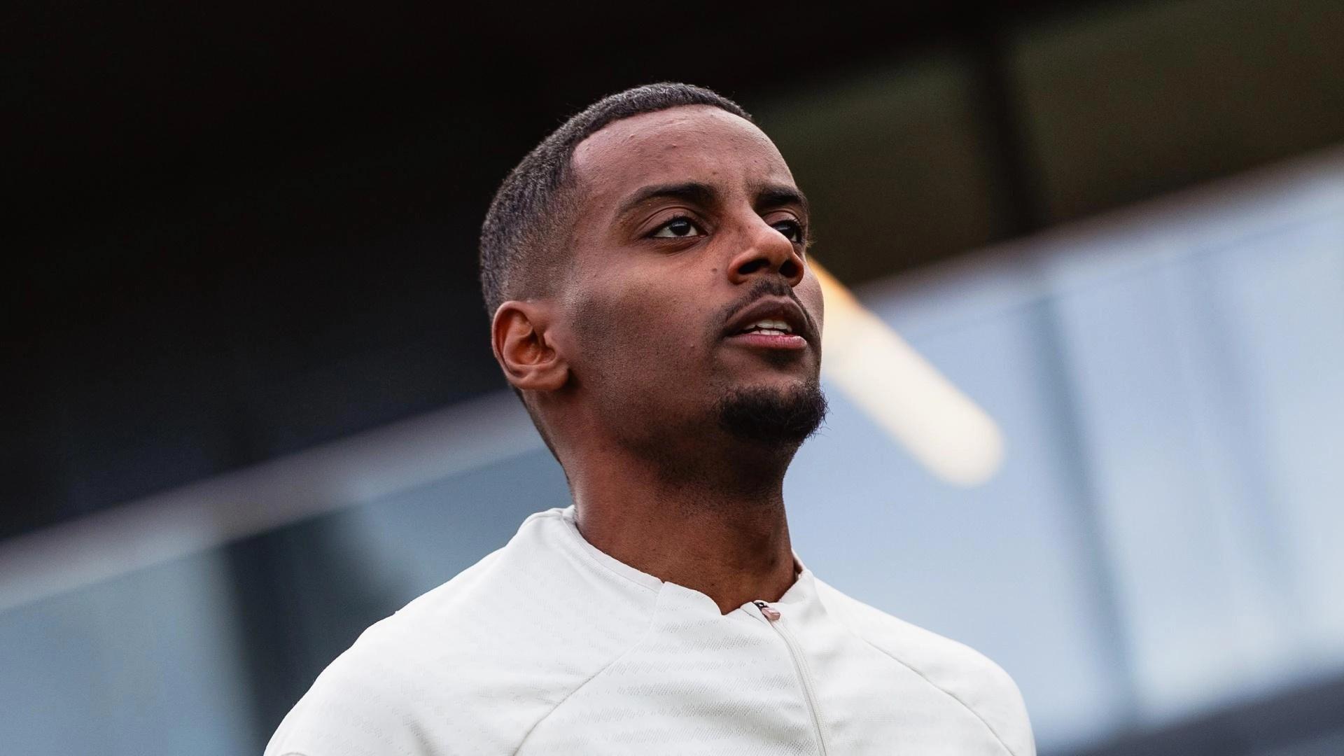 规则-好消息，斯洛特：伊萨克将于周四回归合练